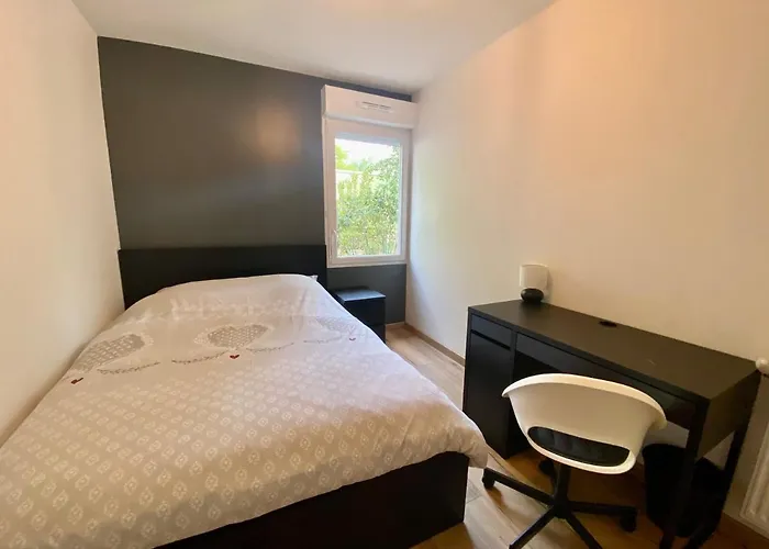 Apartment Spacieux Pour 6 - Rive Gauche - Parking -093 Rouen